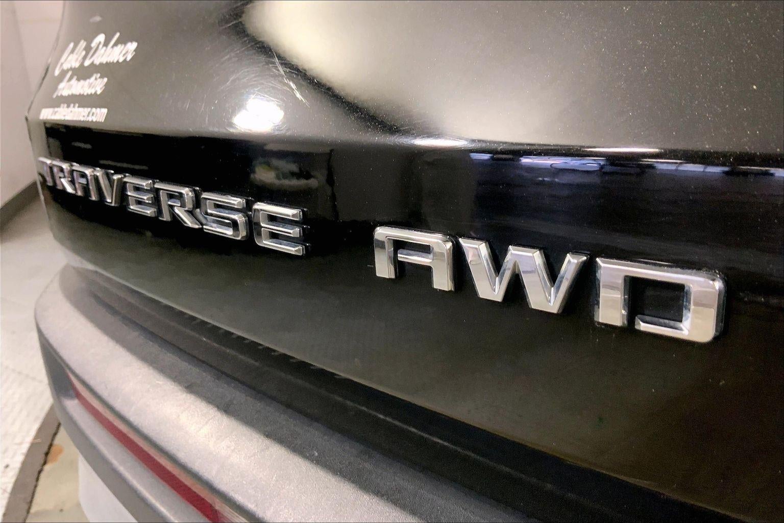 2024 Chevrolet Traverse LT