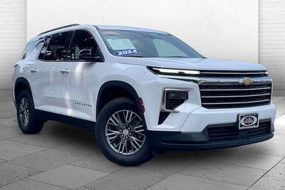 2024 Chevrolet Traverse LT