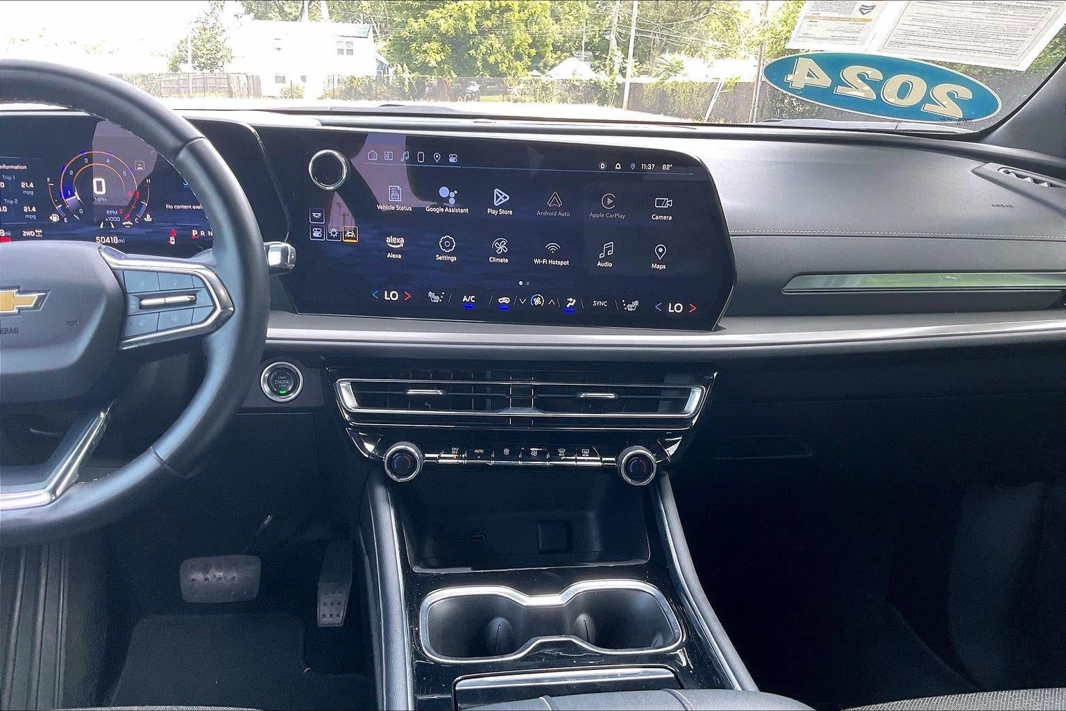 2024 Chevrolet Traverse LT