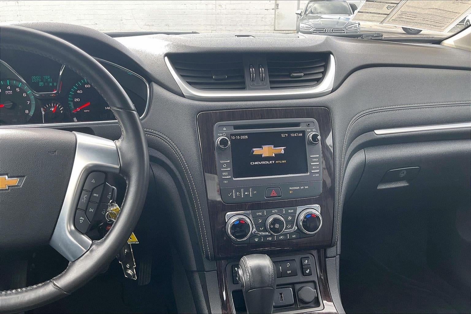 2017 Chevrolet Traverse LT