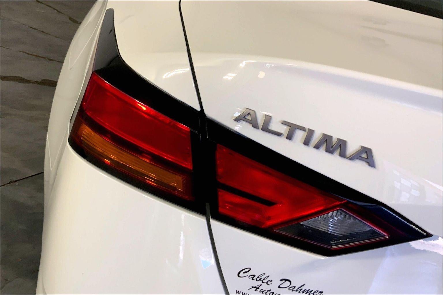 2025 Nissan Altima SV
