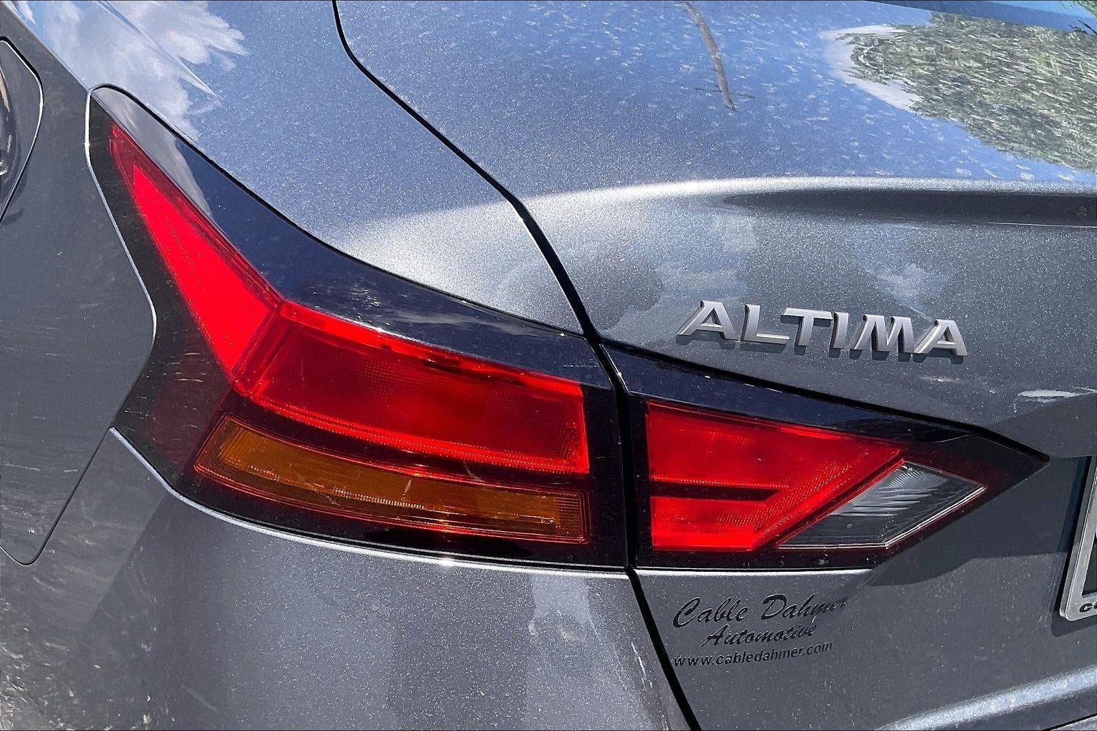 2025 Nissan Altima SV