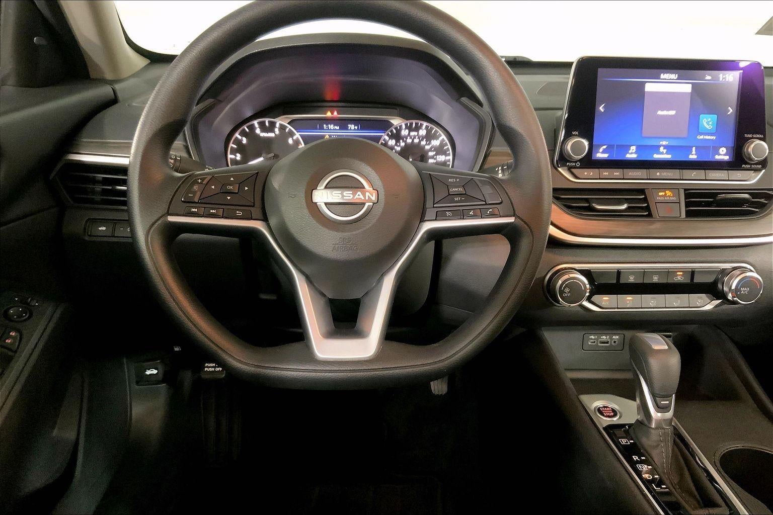 2025 Nissan Altima SV