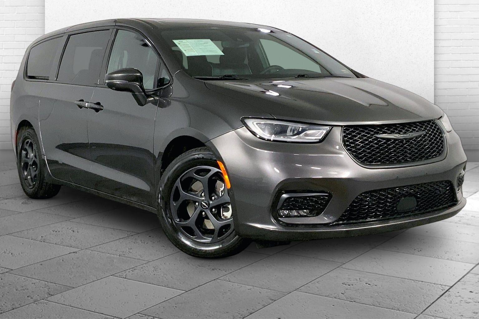 2022 Chrysler Pacifica Hybrid Limited