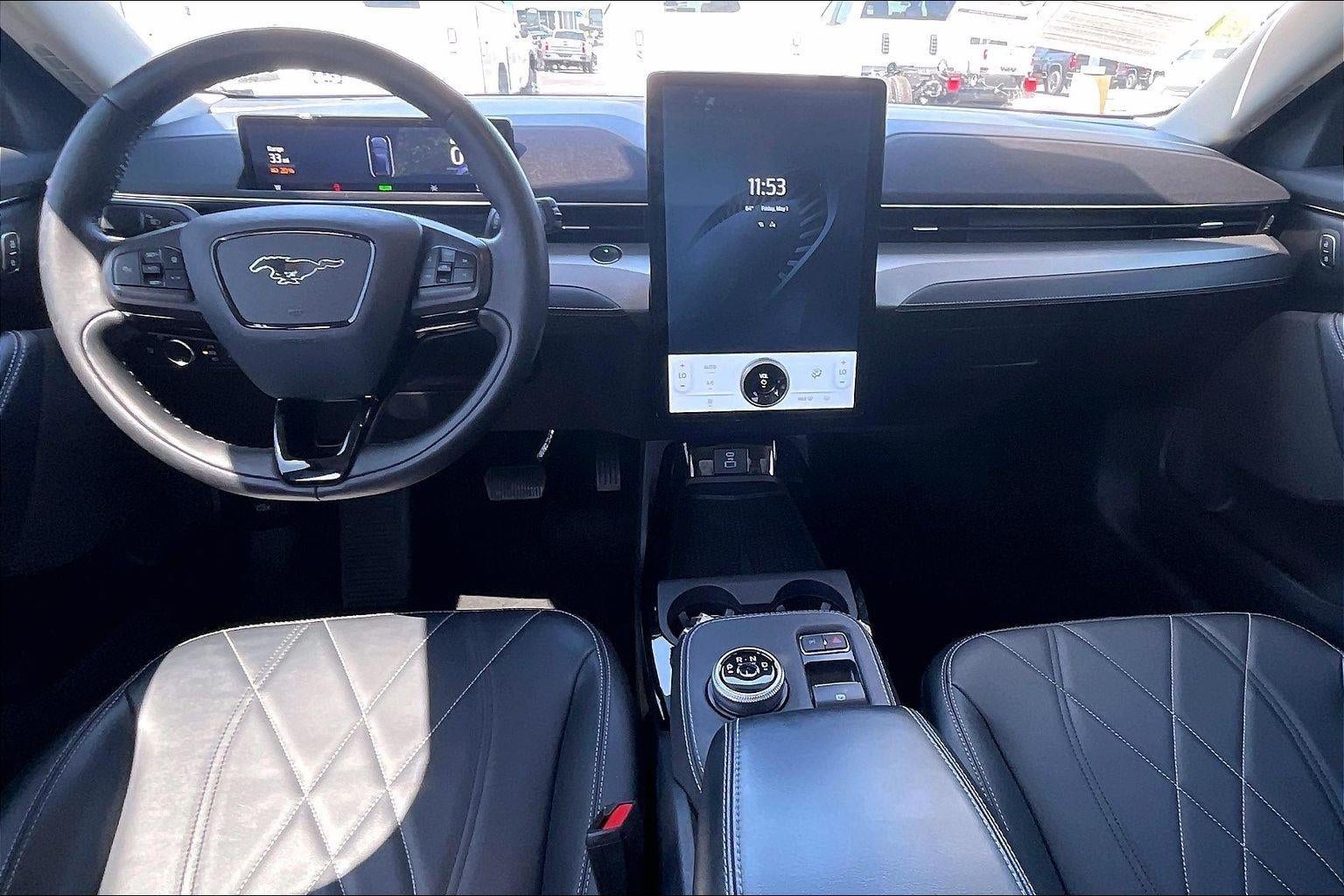2022 Ford Mustang Mach-E Select