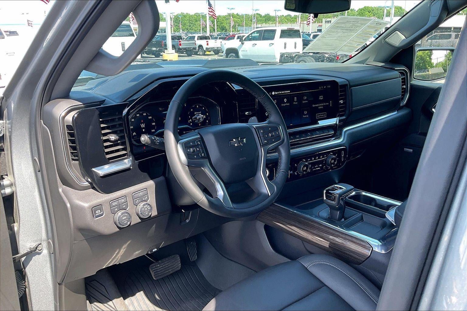 2025 Chevrolet Silverado 1500 LT Trail Boss