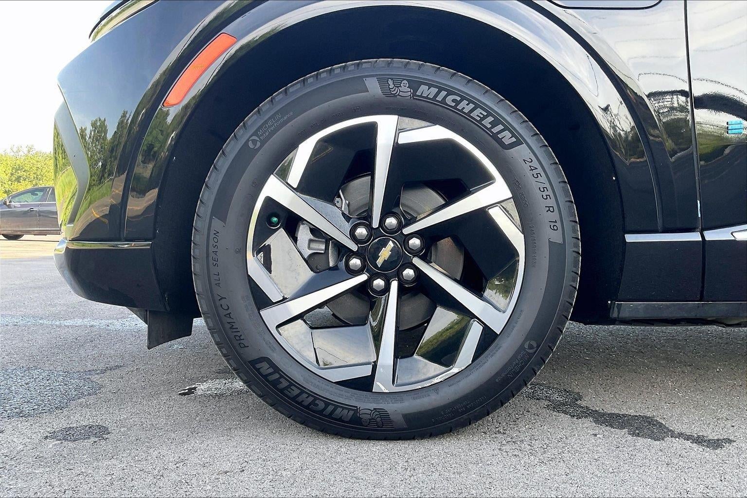 2025 Chevrolet Equinox EV LT