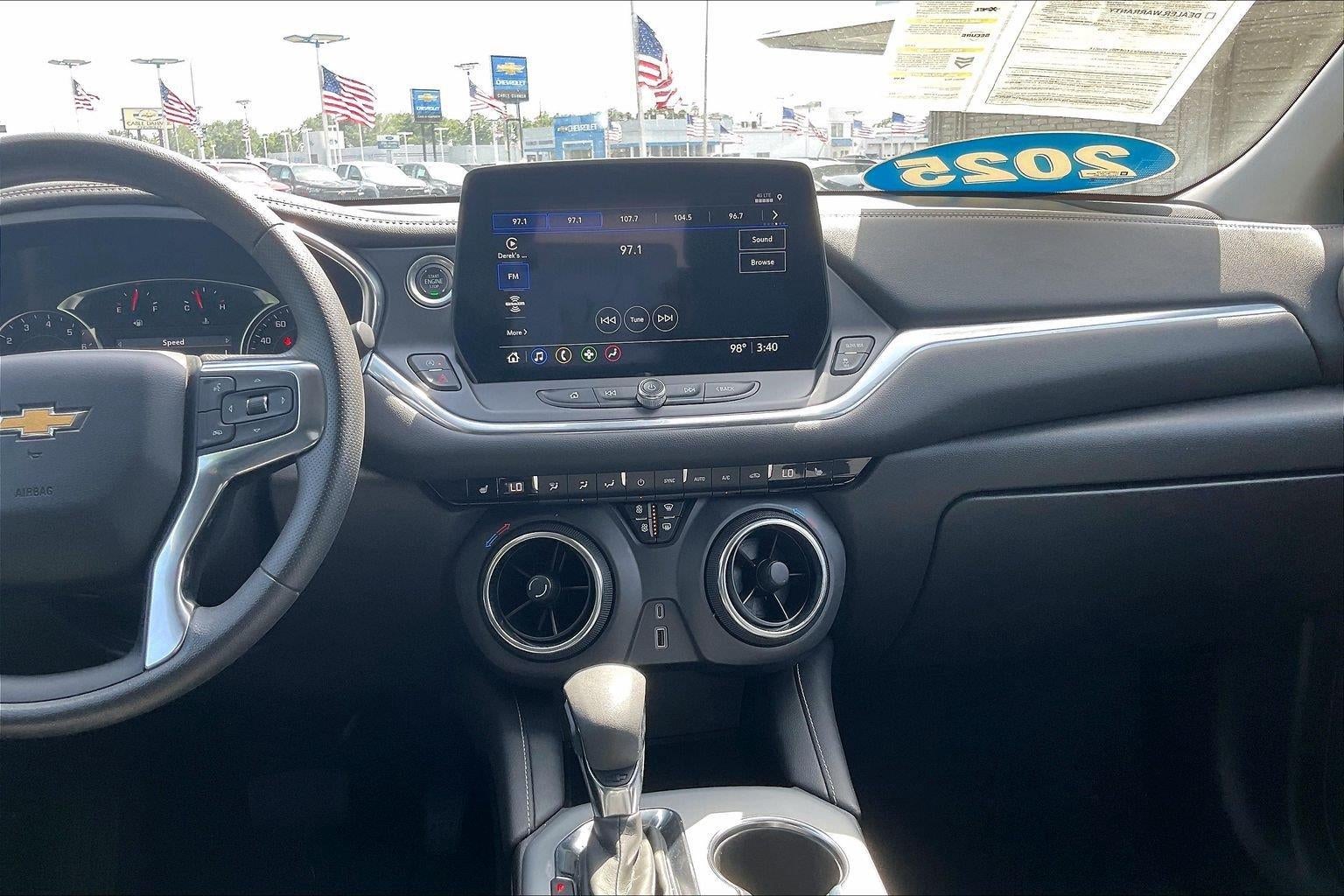 2025 Chevrolet Blazer 2LT