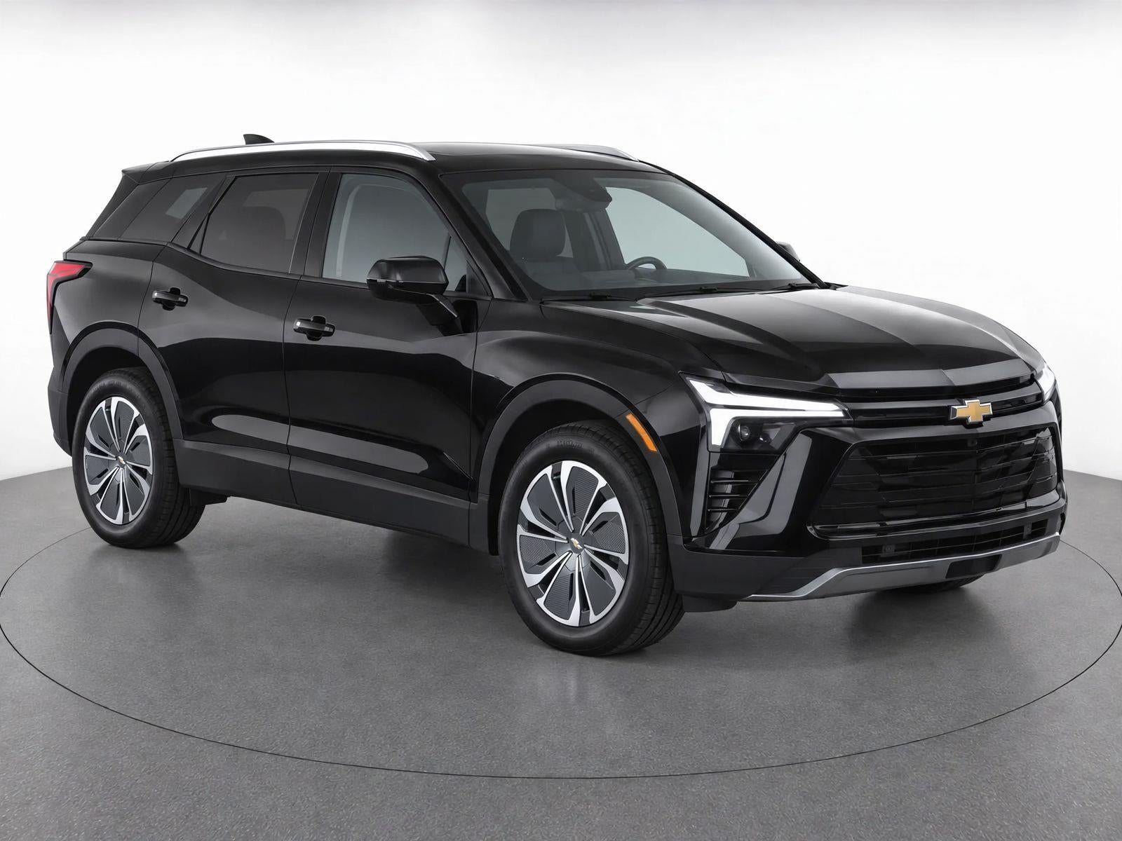 Used 2024 Chevrolet Blazer EV LT with VIN 3GNKDBRJ2RS277749 for sale in Kansas City
