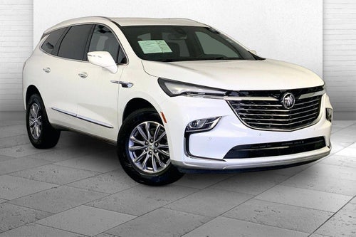 2023 Buick Enclave Essence