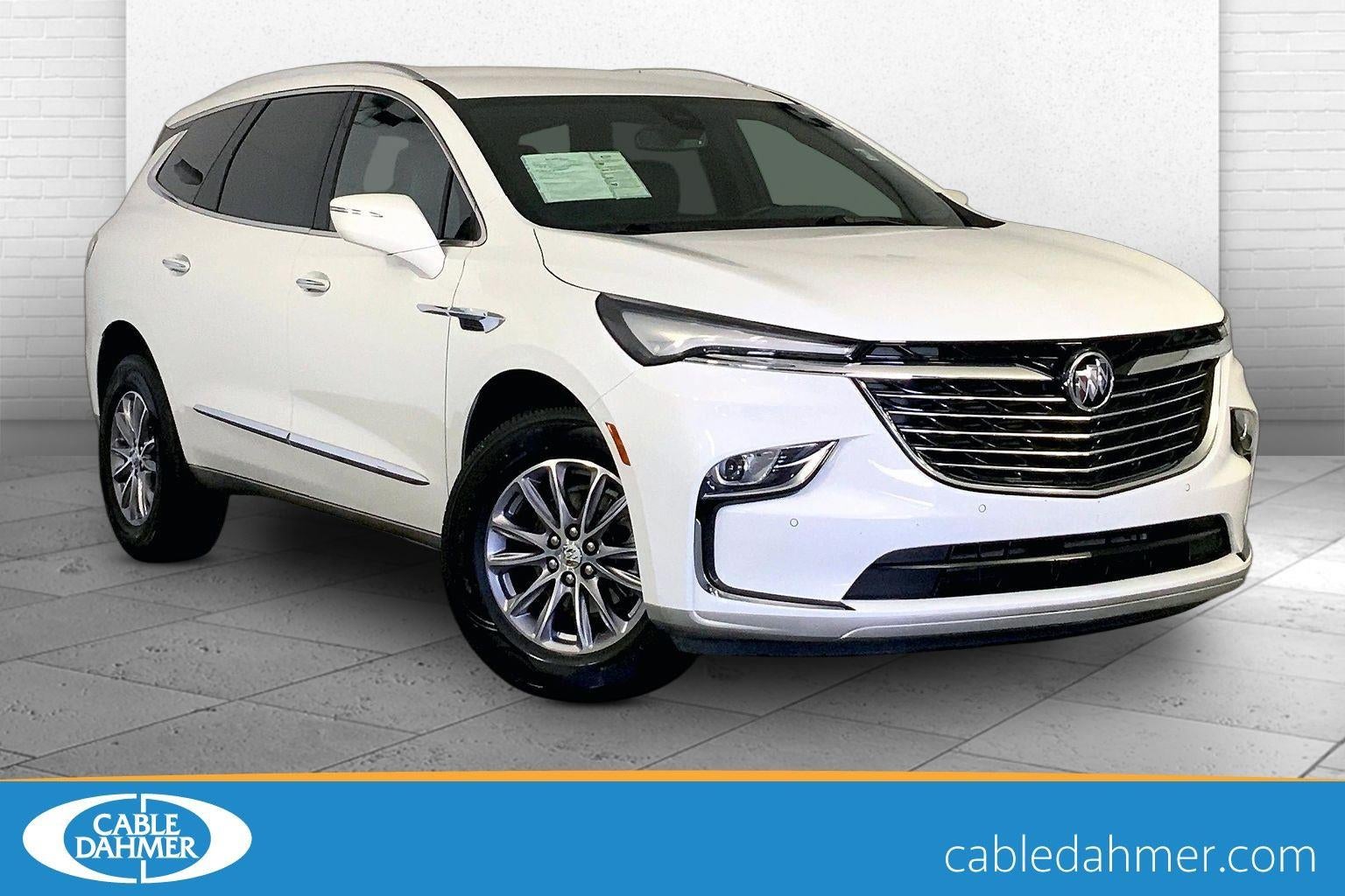 2023 Buick Enclave Essence