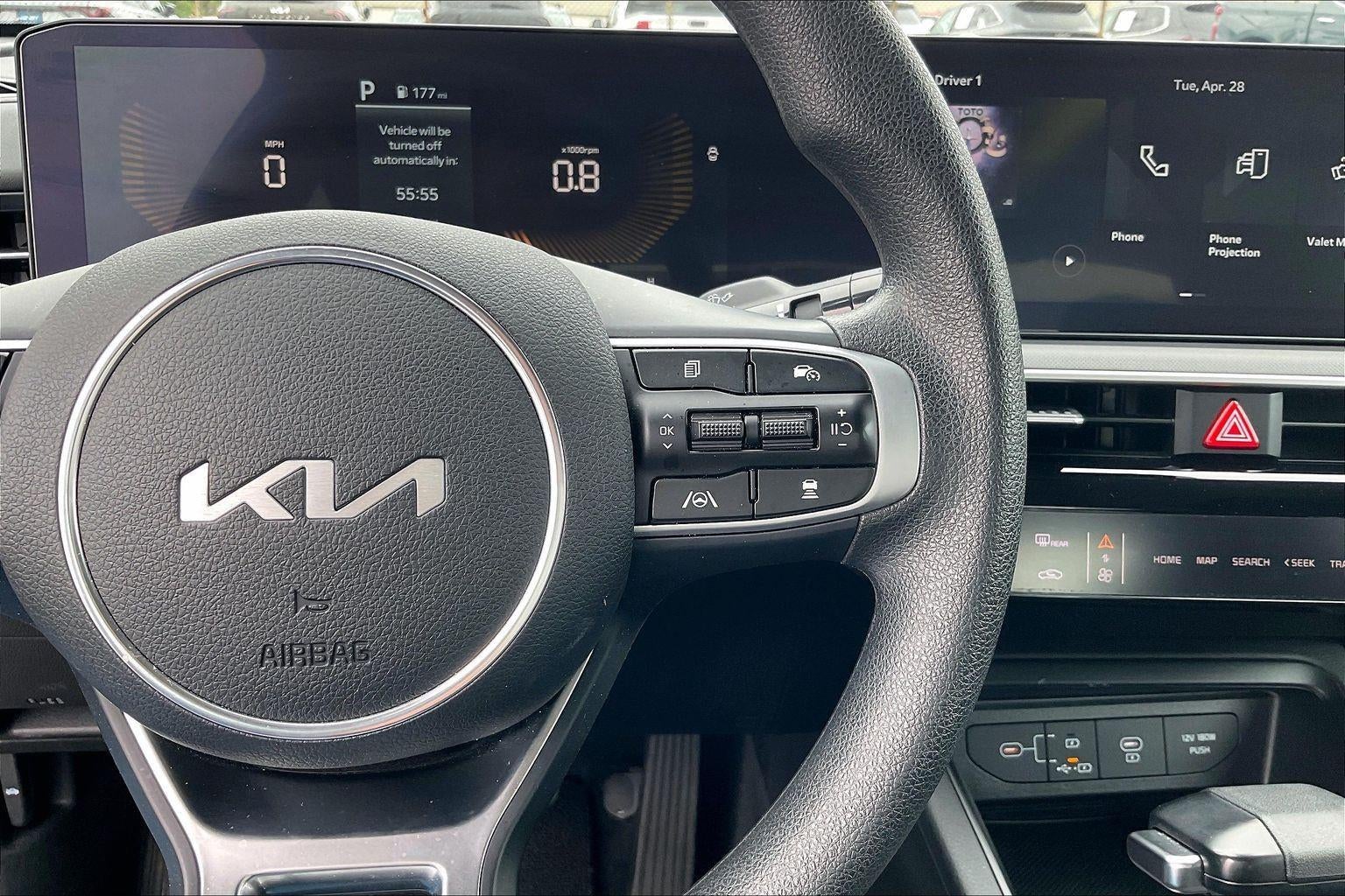 2025 Kia K5 LXS