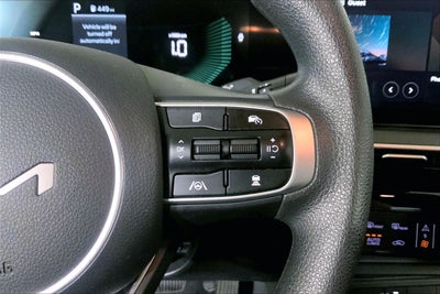 2025 Kia K5 LXS