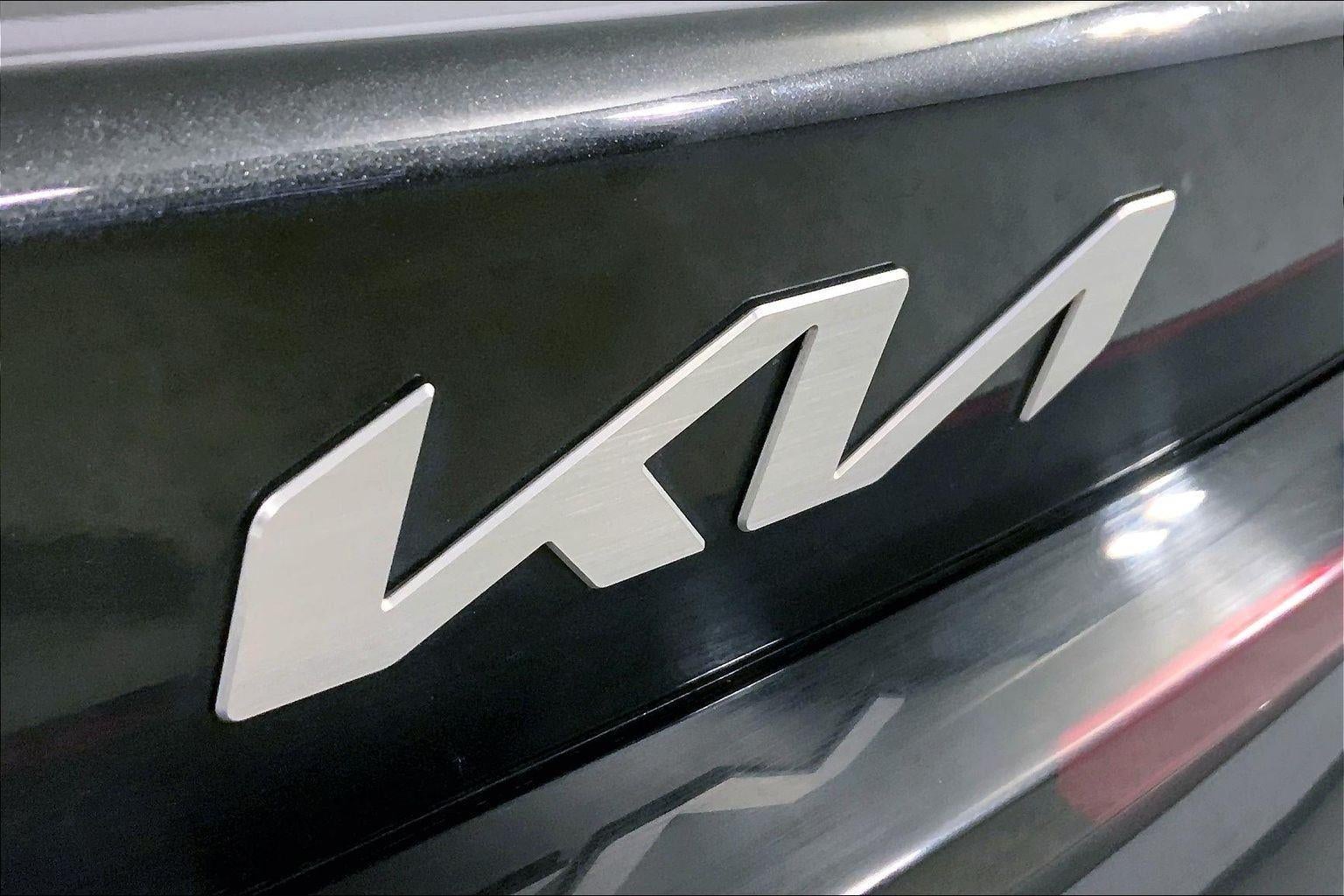 2025 Kia K5 LXS