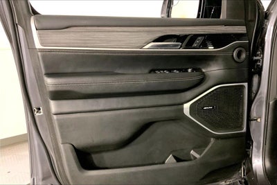 2023 Jeep Wagoneer Series II