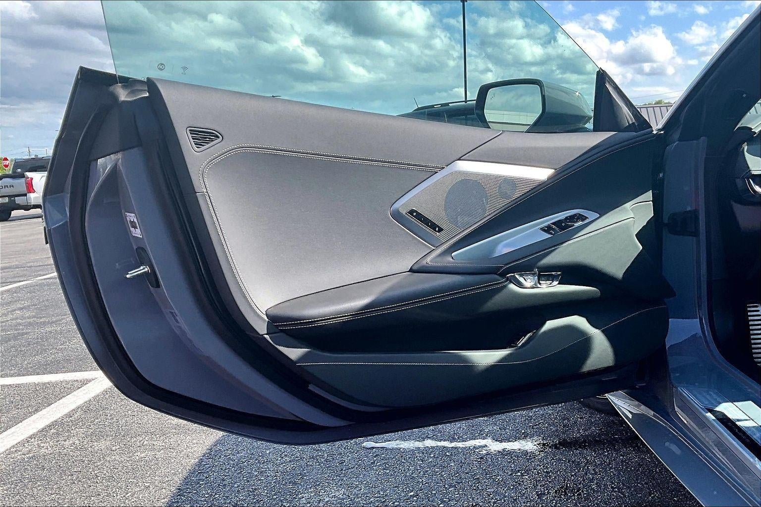 2024 Chevrolet Corvette Stingray 2LT