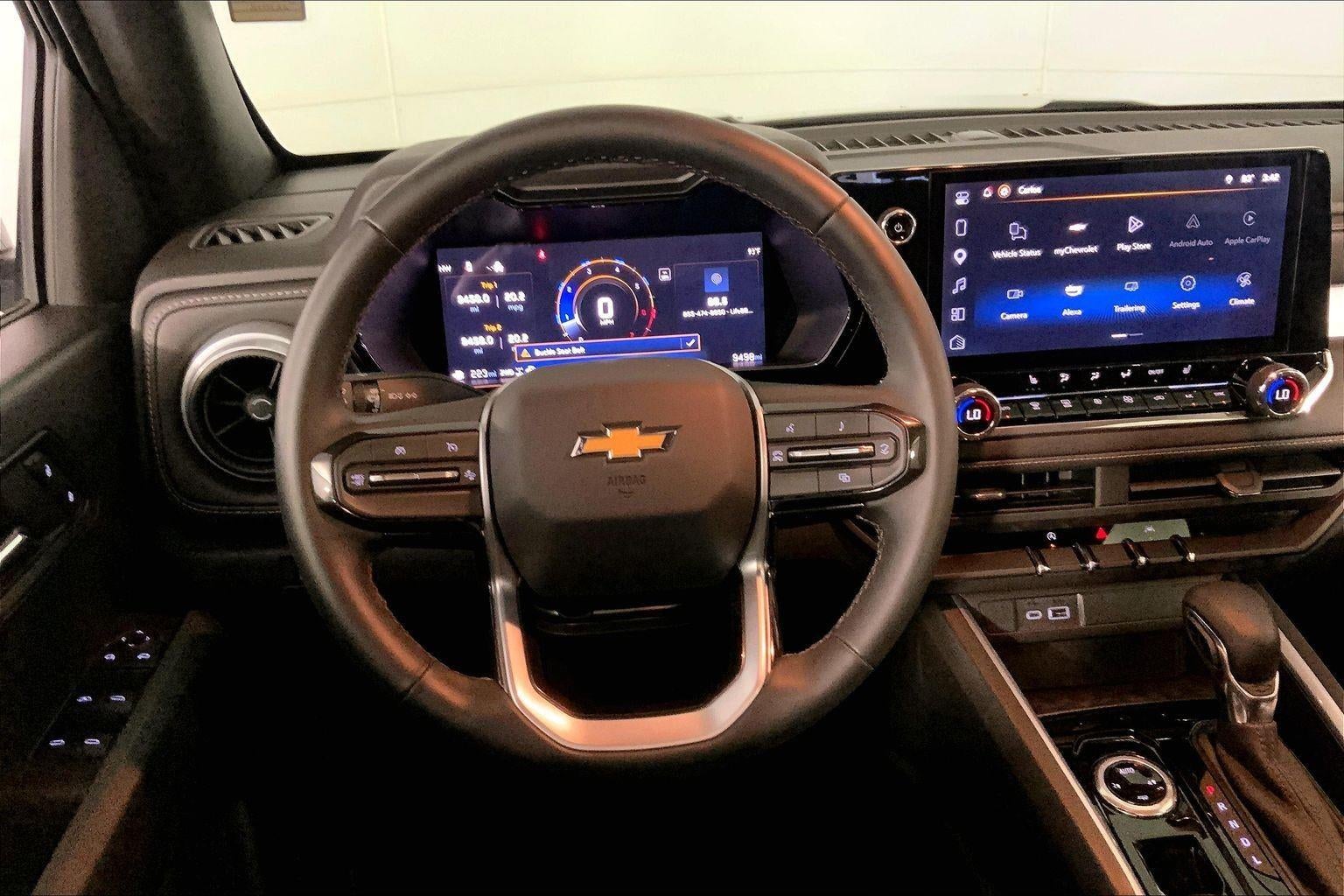 2025 Chevrolet Colorado WT/LT