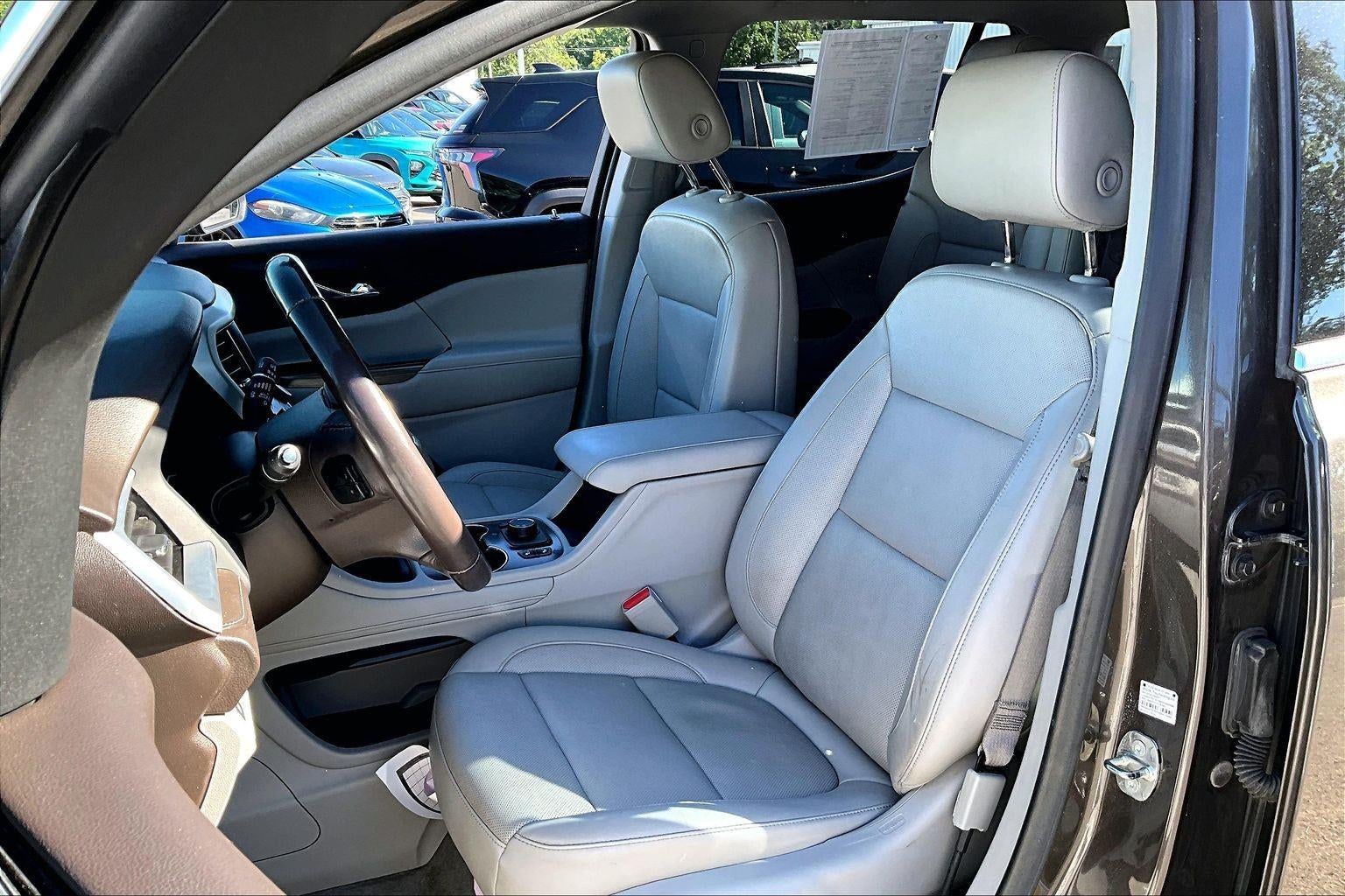 2020 GMC Acadia SLT