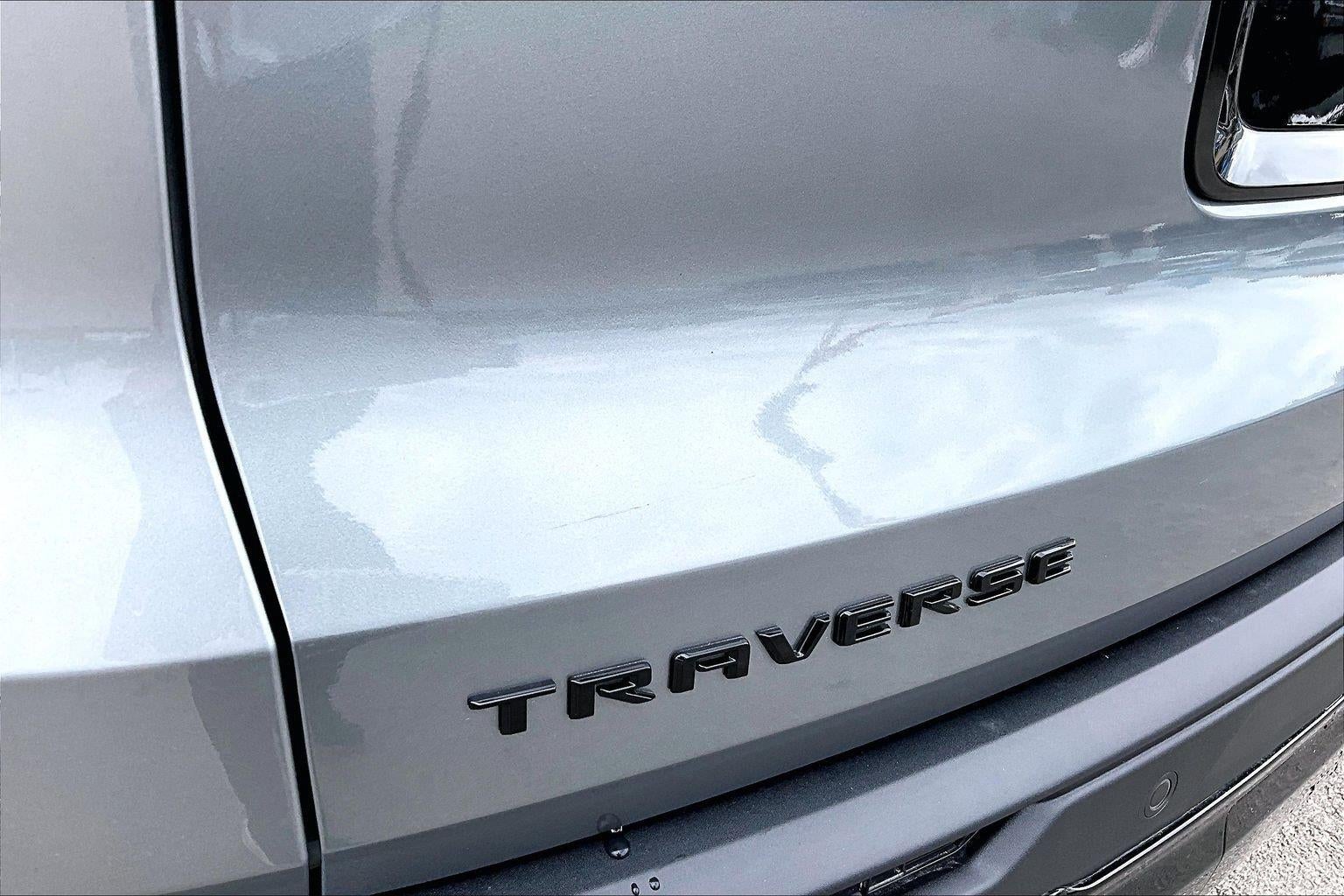 2024 Chevrolet Traverse LT