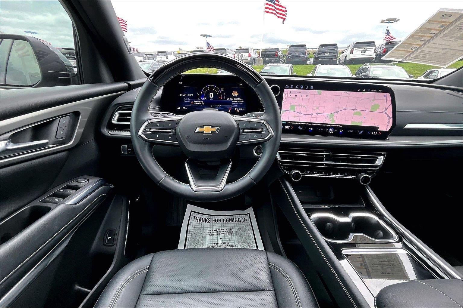2024 Chevrolet Traverse LT