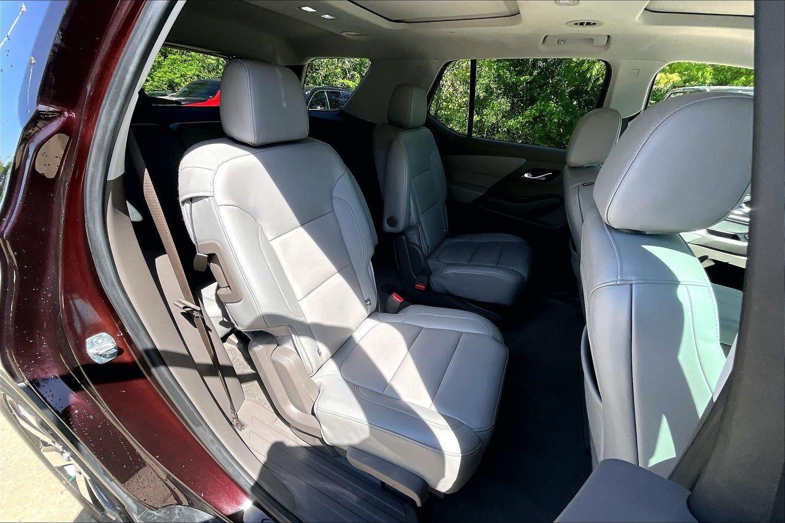 2020 Chevrolet Traverse LT Leather