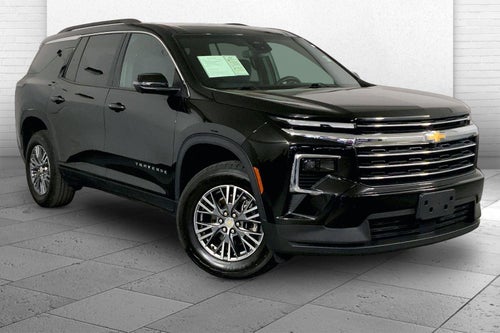 2024 Chevrolet Traverse LT