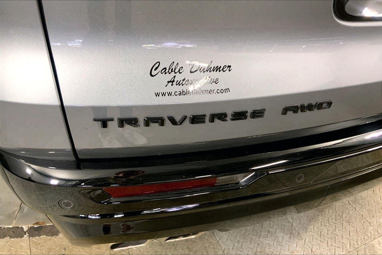 2025 Chevrolet Traverse RS
