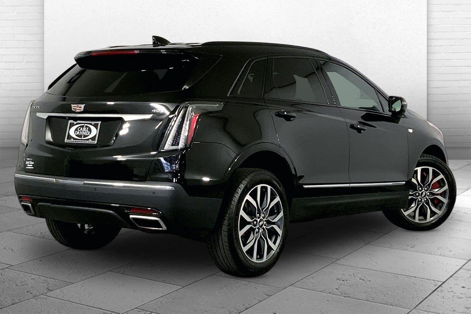 2023 Cadillac XT5 AWD Sport