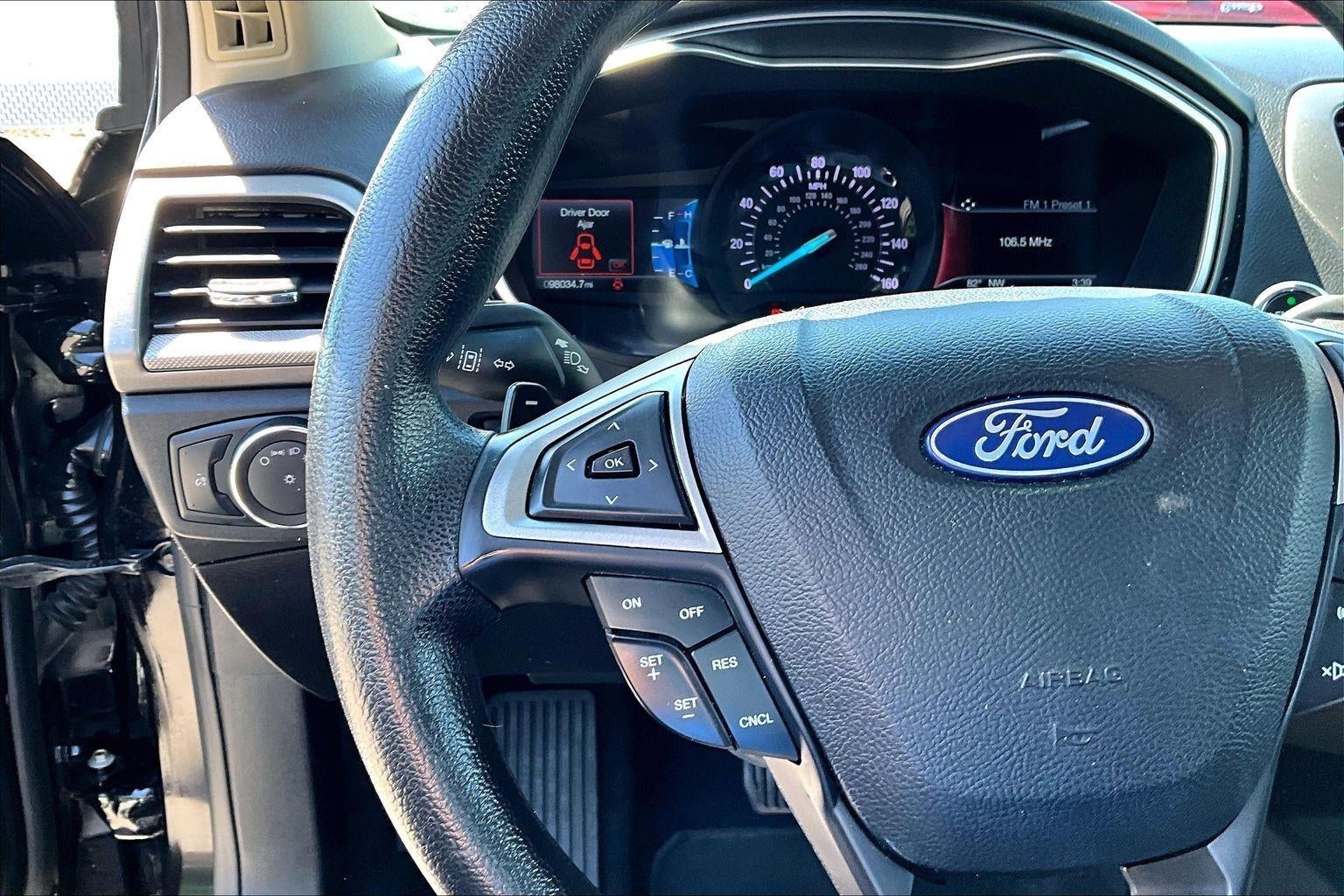 2019 Ford Fusion SE