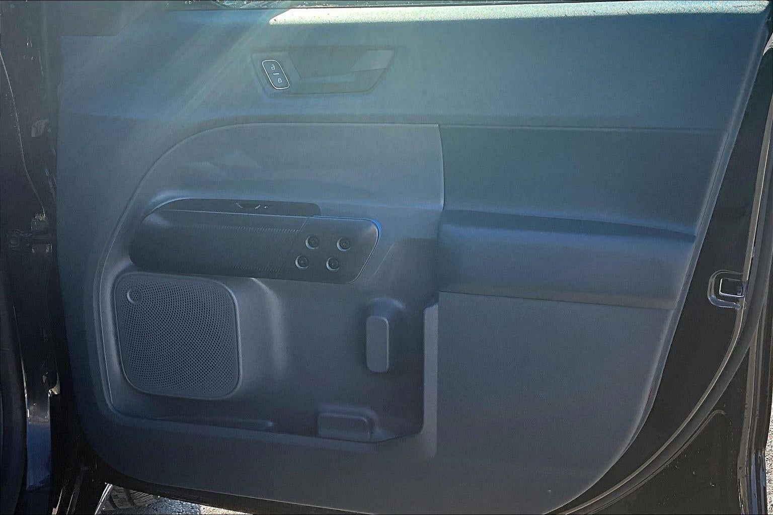 2025 Ford Maverick Lobo Standard