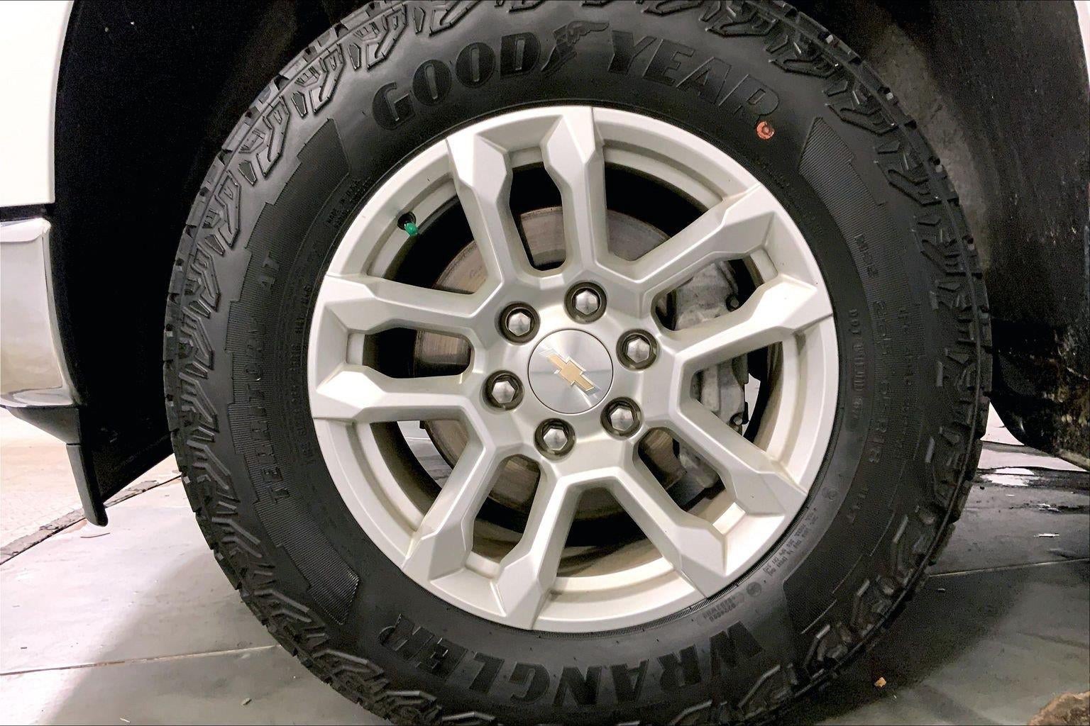 2024 Chevrolet Silverado 1500 LT (2FL)