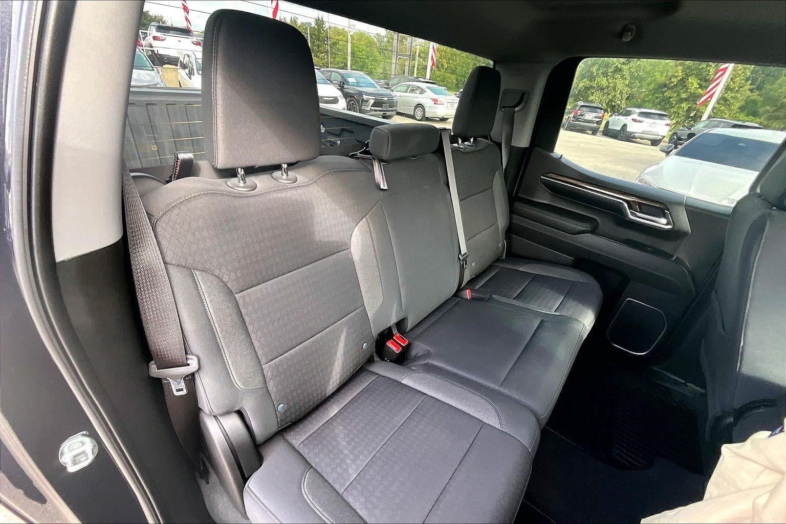 2023 Chevrolet Silverado 1500 LT (2FL)