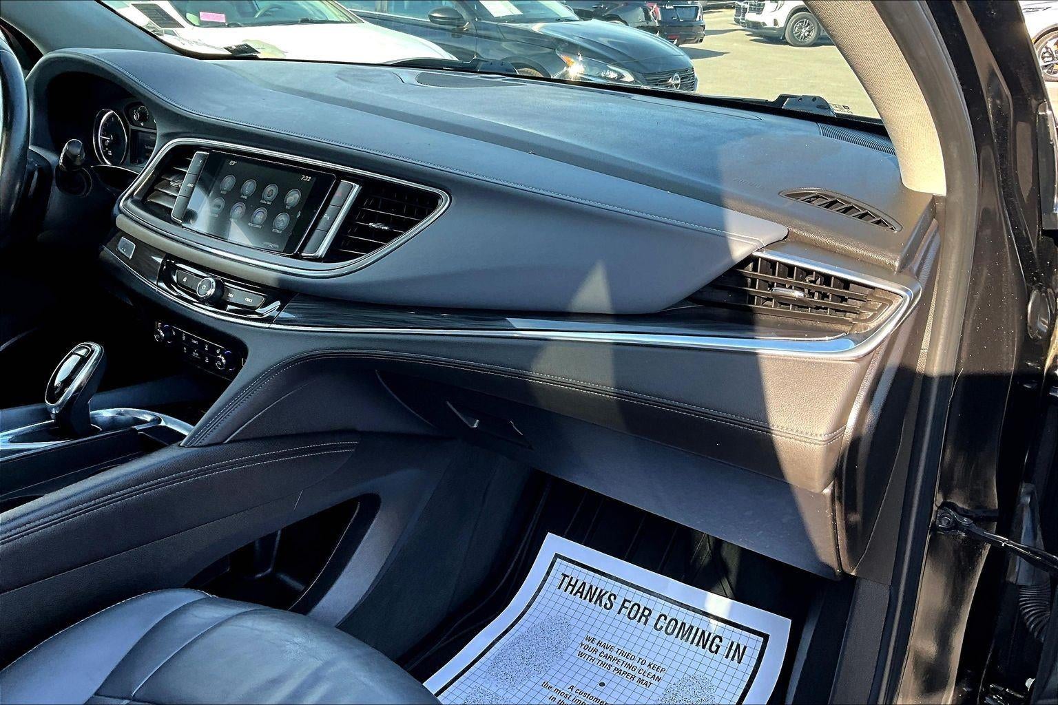 2018 Buick Enclave Essence