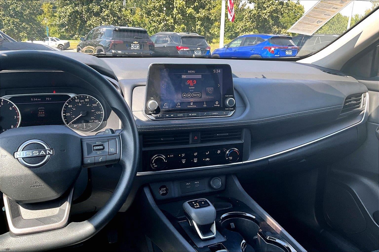 2025 Nissan Rogue S
