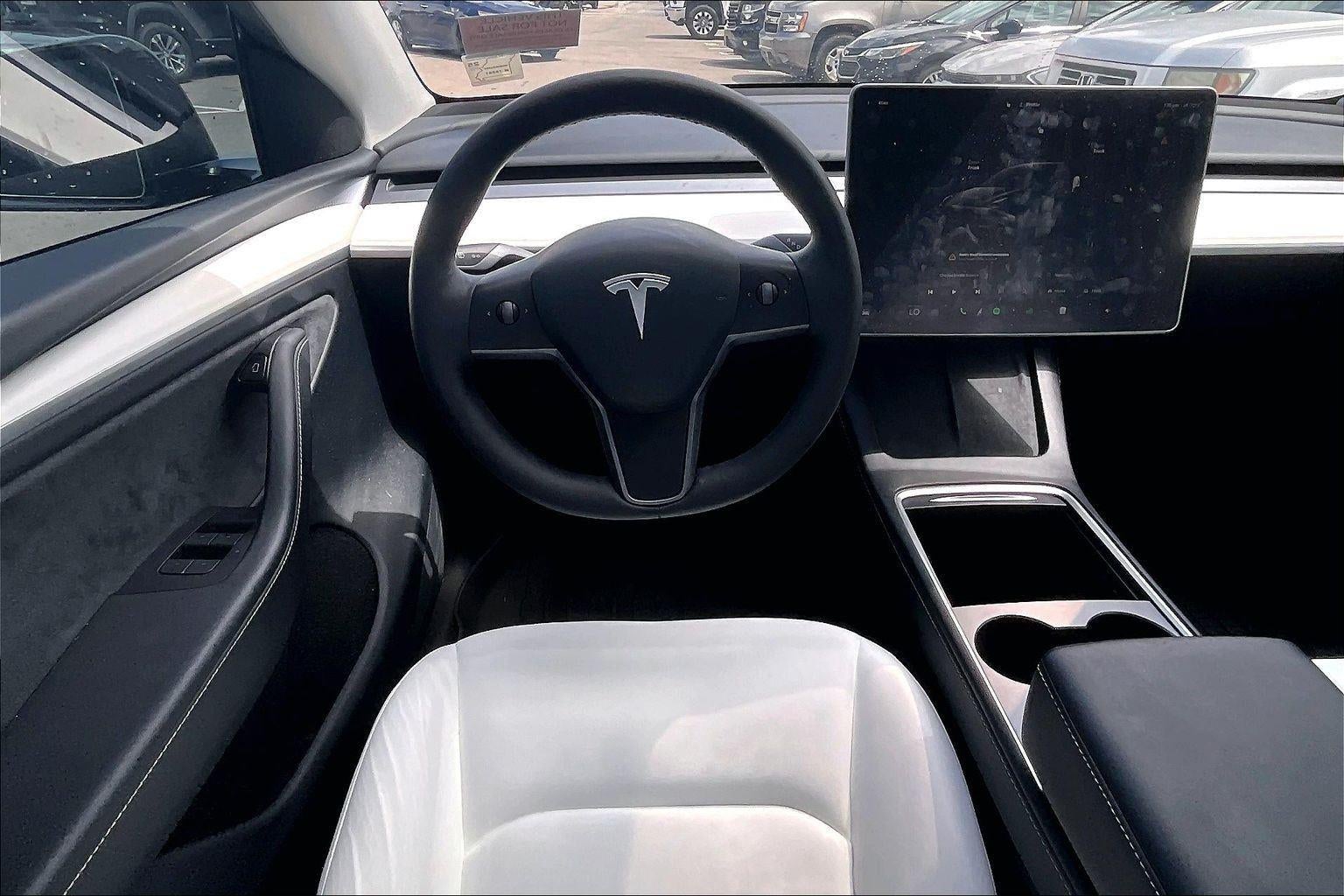 2024 Tesla Model Y Long Range