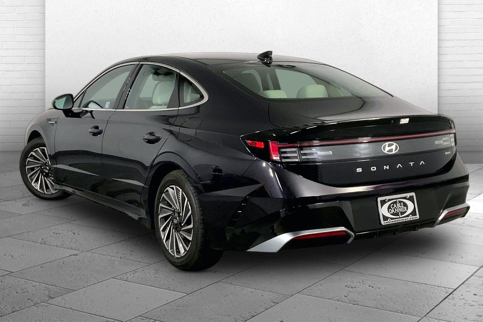 2025 Hyundai Sonata Hybrid SEL
