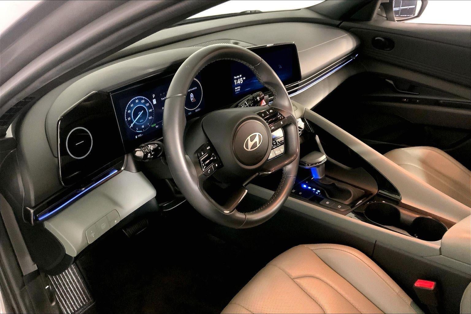 2025 Hyundai Elantra Hybrid Limited