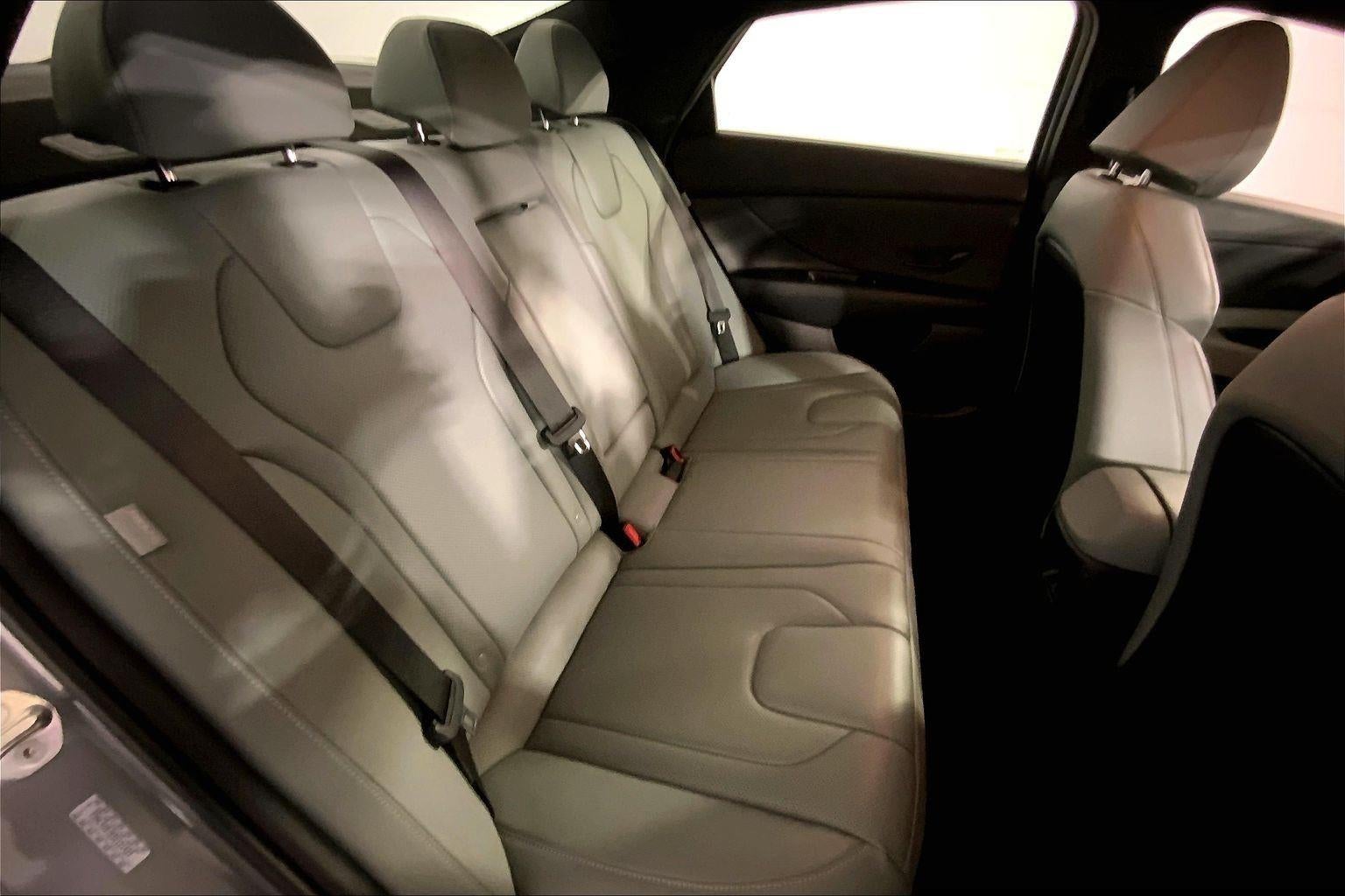 2025 Hyundai Elantra Hybrid Limited