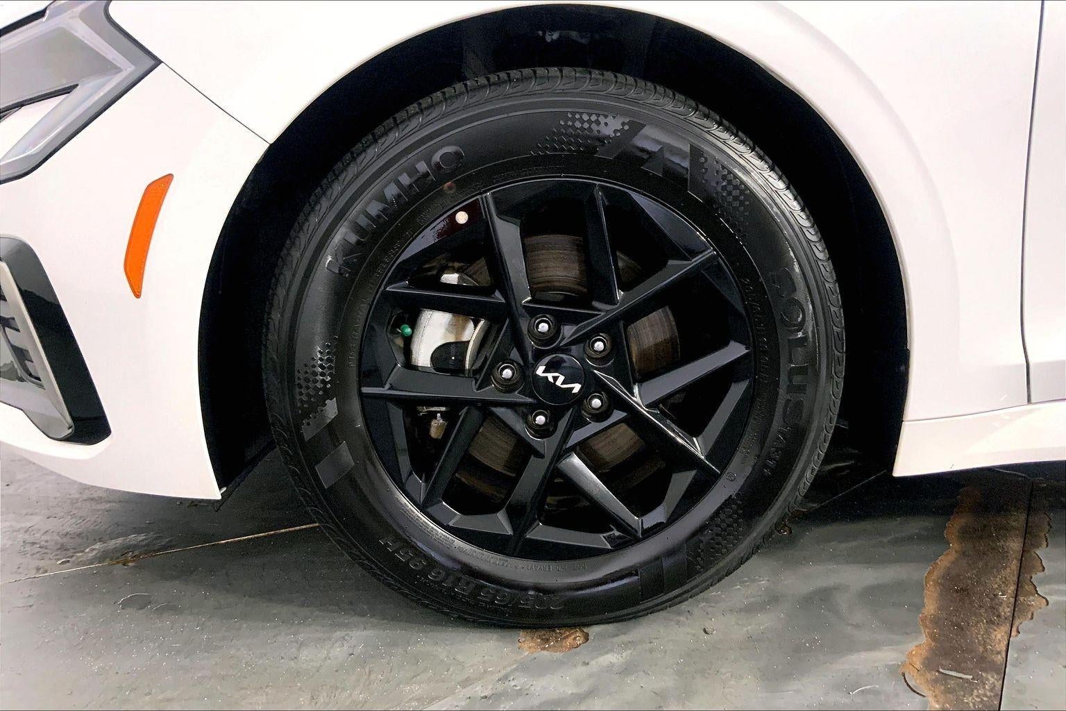2025 Kia K5 LXS