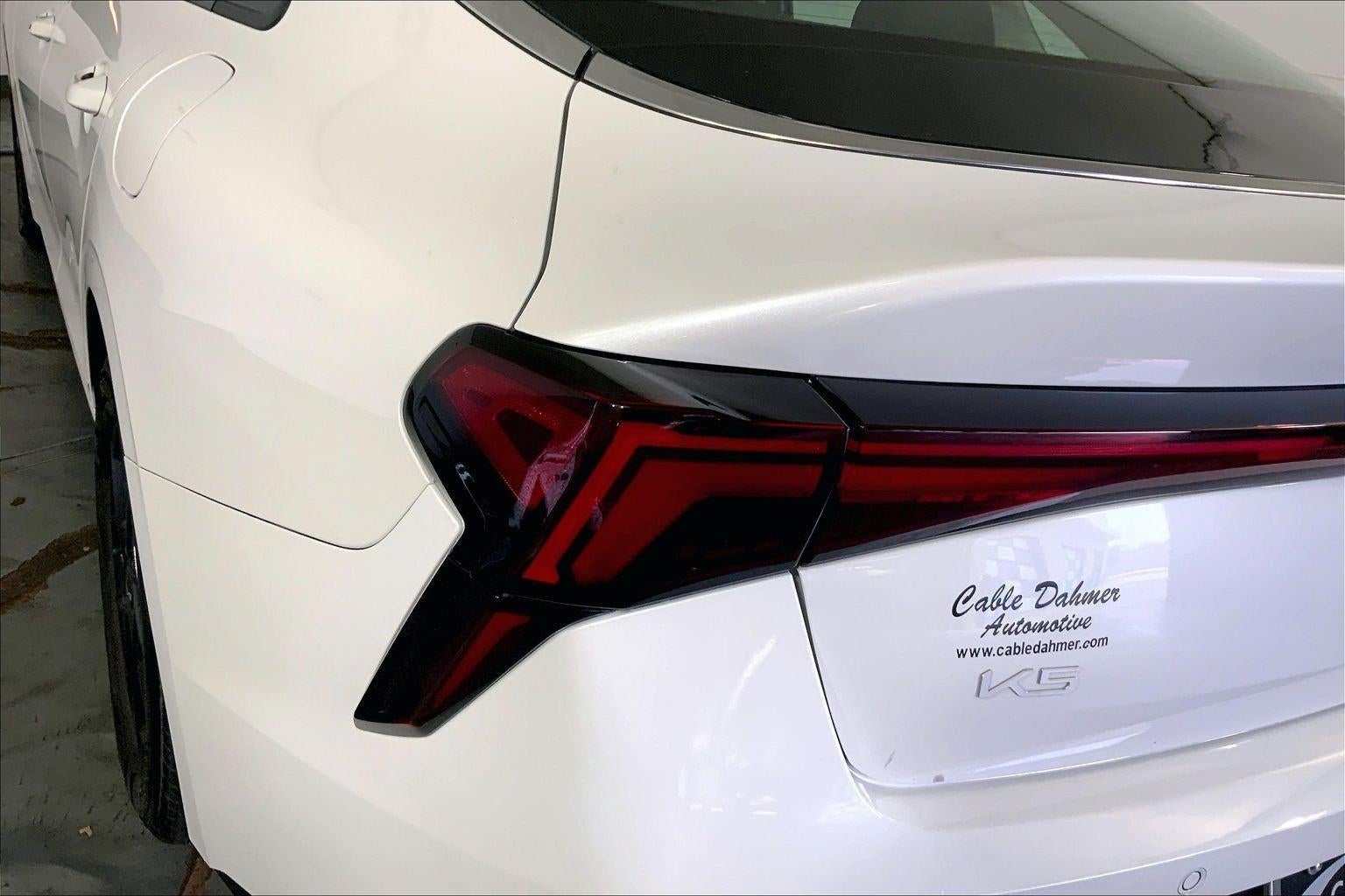 2025 Kia K5 LXS