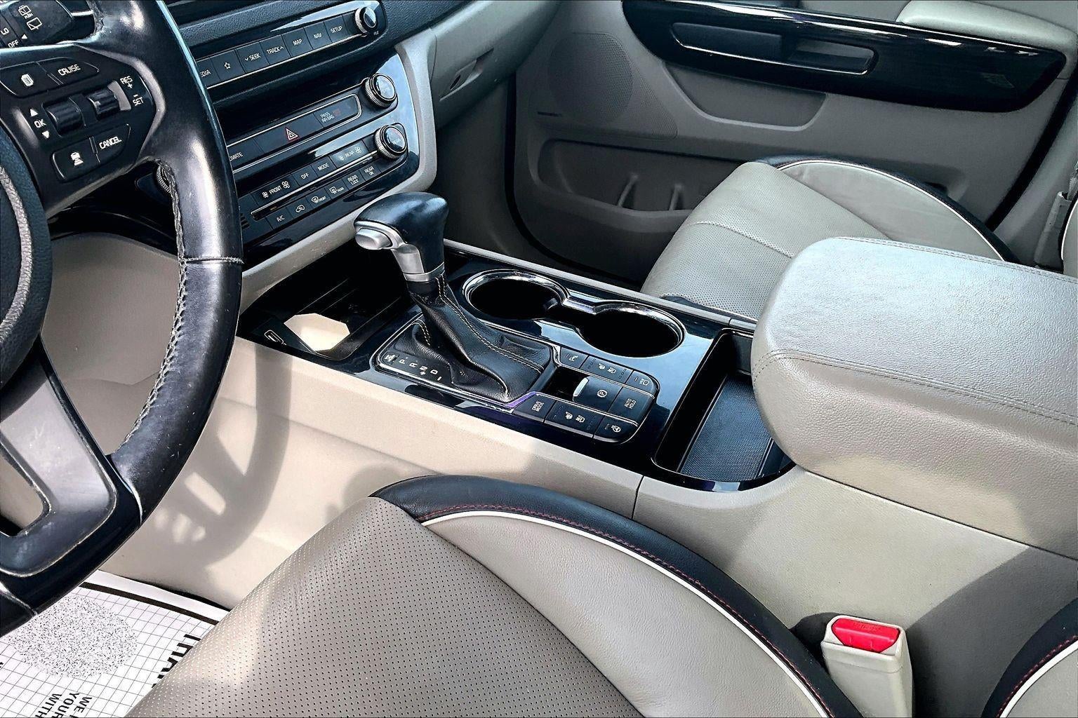 2020 Kia Sedona SX