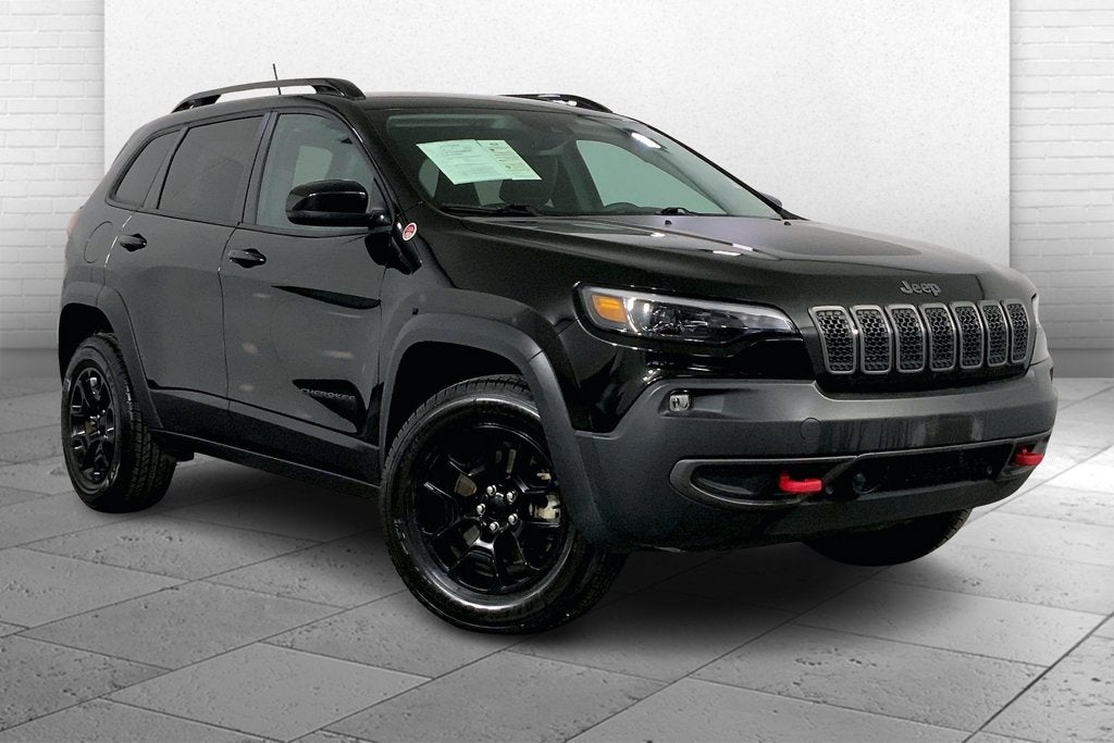 2022 Jeep Cherokee Trailhawk