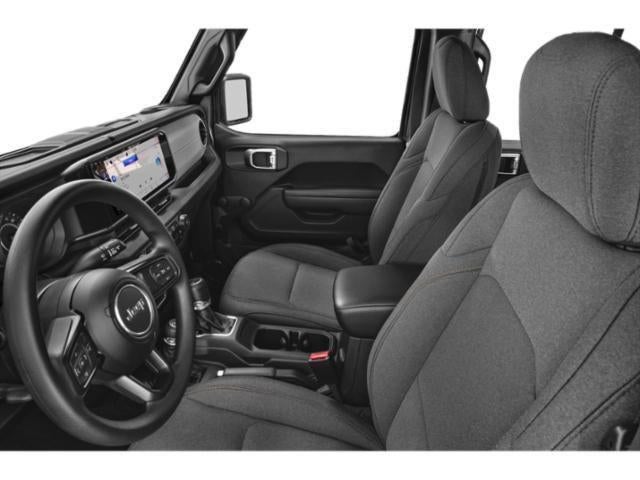 2024 Jeep Wrangler 4-Door Sahara 4x4
