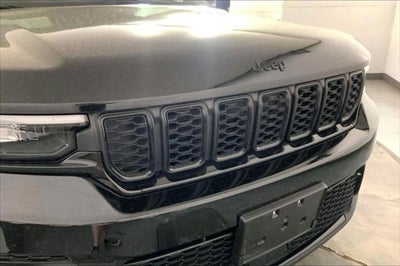 2025 Jeep Grand Cherokee Altitude 4x4