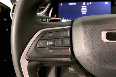 2023 Jeep Grand Cherokee L Laredo 4x4