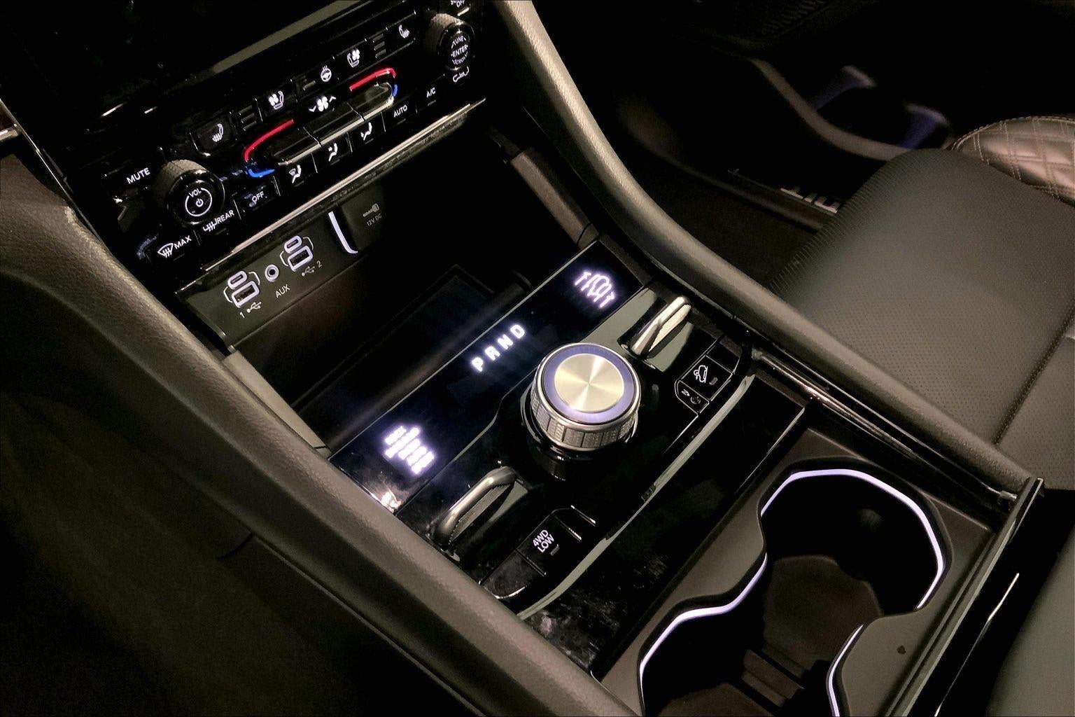 2025 Jeep Grand Cherokee L Summit 4x4