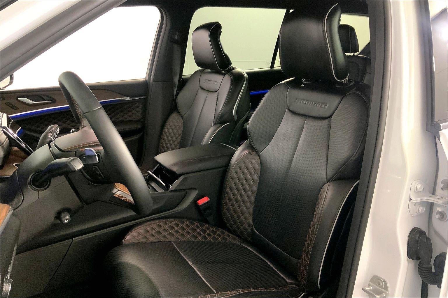2025 Jeep Grand Cherokee L Summit 4x4
