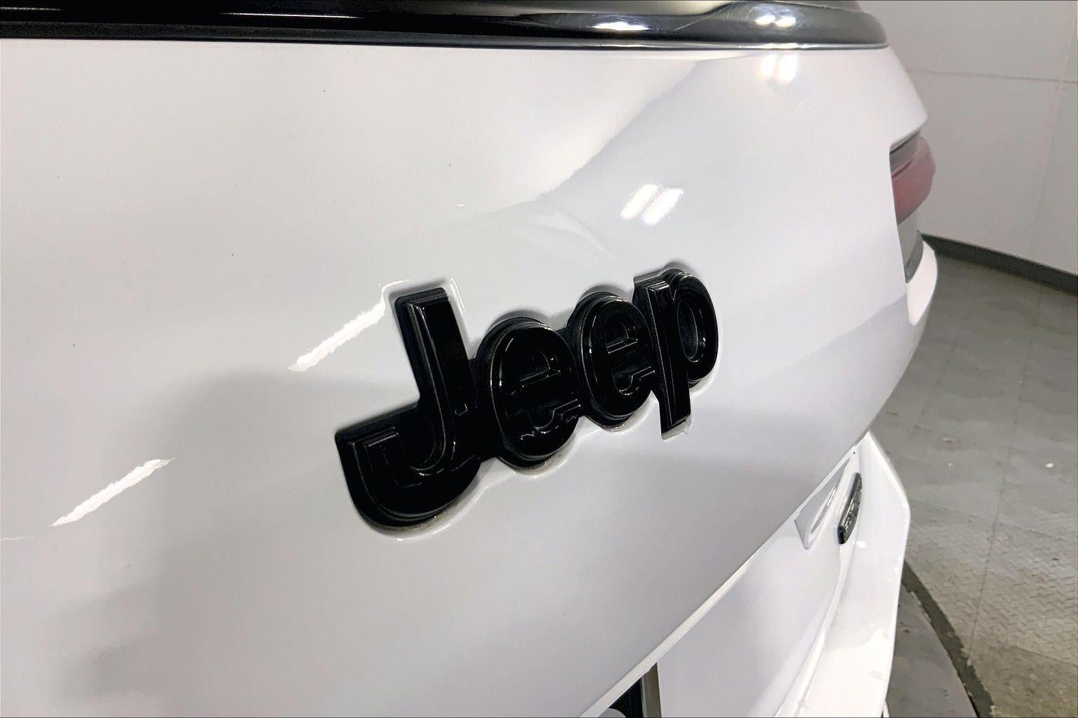 2025 Jeep Grand Cherokee L Summit 4x4
