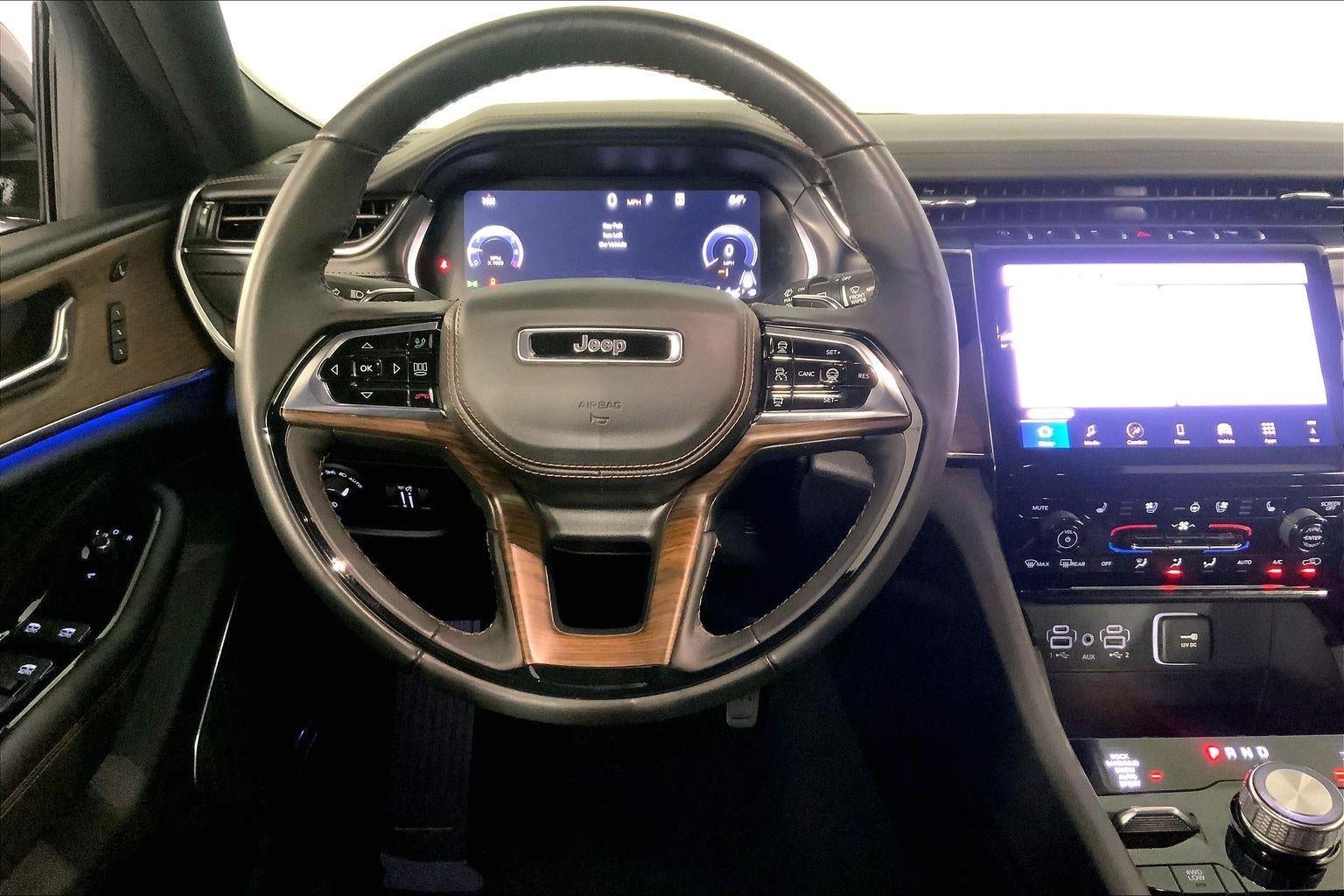 2025 Jeep Grand Cherokee L Summit 4x4