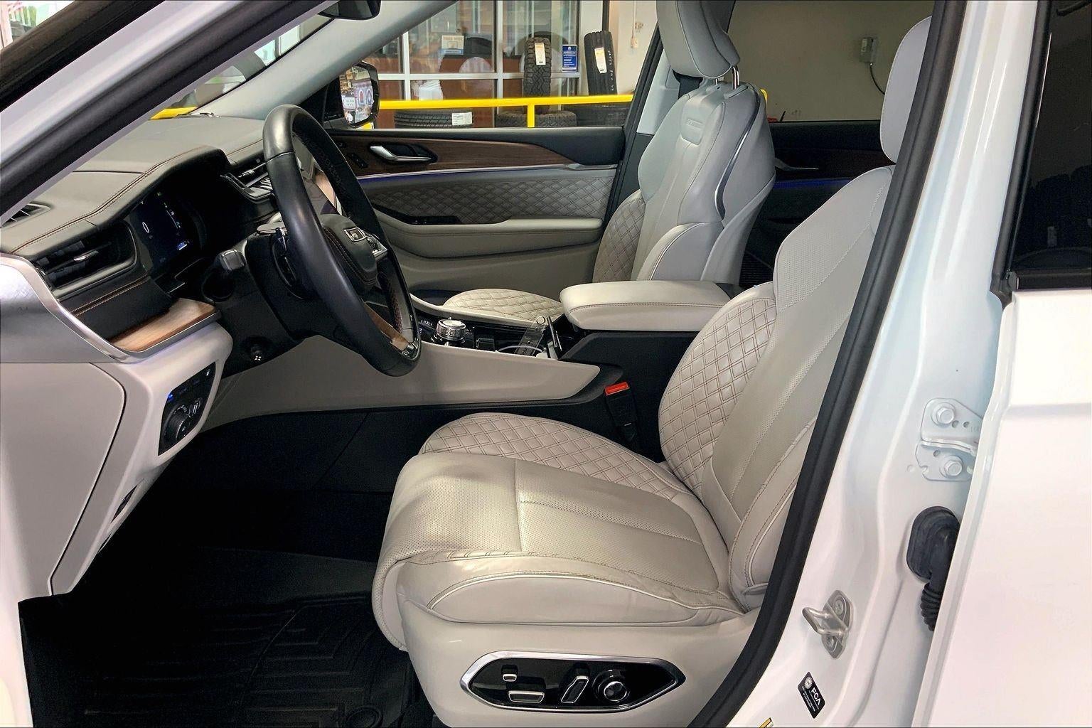 2022 Jeep Grand Cherokee 4xe Summit 4x4
